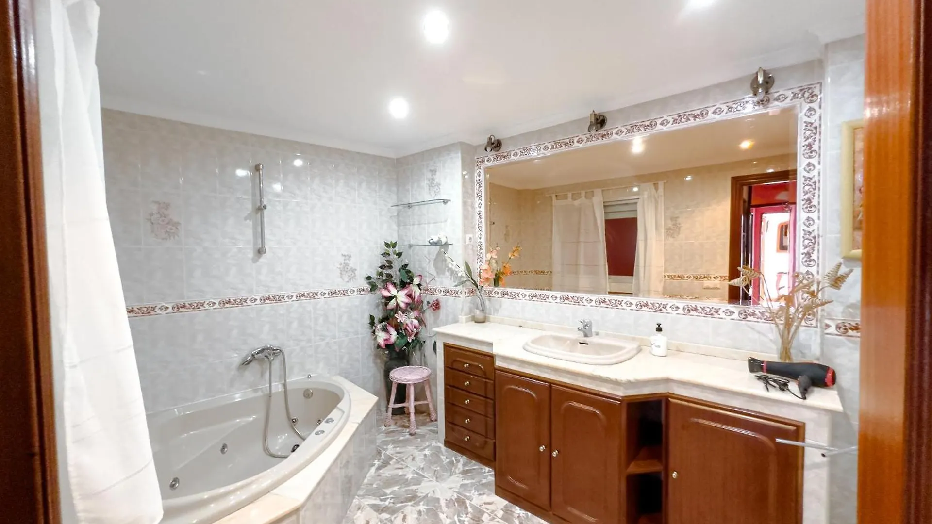 Гостевой дом Rooms And Suites Don Pepin La Merced Малага Испания